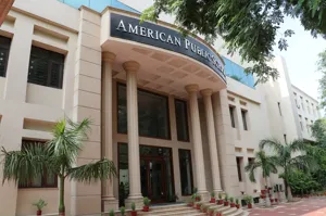 American Montessori Public School, DLF Phase II, Gurgaon School Building