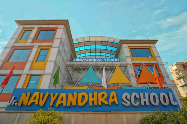 JR. Navyandhra School, Dwarka, Delhi School Building