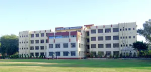 Laxmi Public School (LPS), Anand Vihar, Delhi School Building