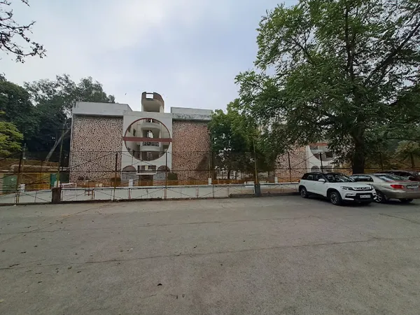 Manav Sthali School, Rajender Nagar, Delhi School Building