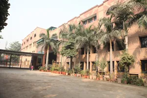 Mayur Public School (MPS), Patparganj, Delhi School Building