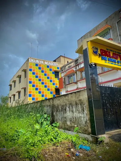 Eklavya Academy, Maheshtala, Kolkata School Building