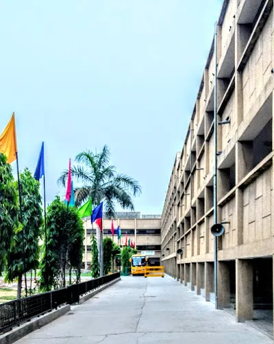 Shiva Shiksha Sadan, Thana Darwaja, Sonipat School Building