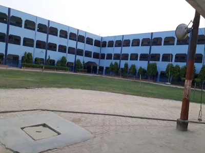 Guru Nanak English School, Varanasi, Uttar Pradesh Boarding School Building