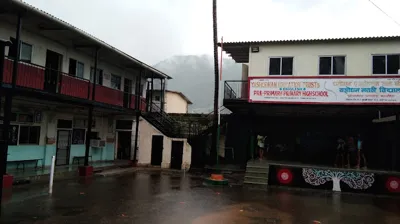 Yashodan English High School, Thane West, Thane School Building