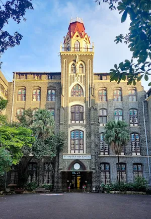 St. Xavier's High School, Fort, Mumbai School Building
