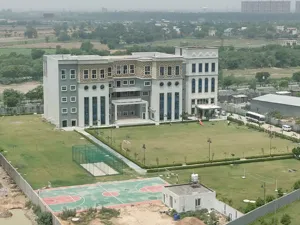 Gaurs International School, Yamuna Expressway, Greater Noida School Building