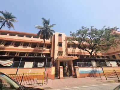 South Indian Education Society High School, Matunga East, Mumbai School Building