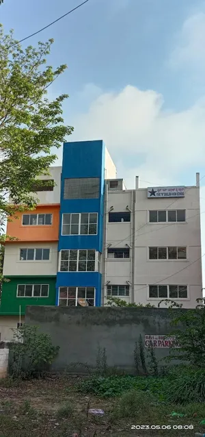 Five 'H' English High School, Mathikere, Bangalore School Building
