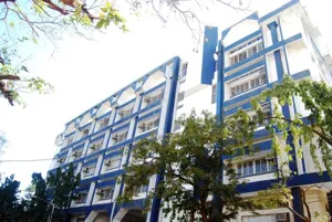 Lilavatibai Podar High School, Santacruz West, Mumbai School Building