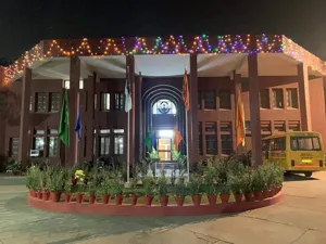 Guru Nanak Public School, Chandigarh, Chandigarh Boarding School Building