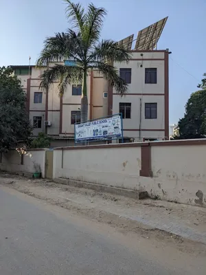 Basant Valley Public School, Sector 46, Gurgaon School Building