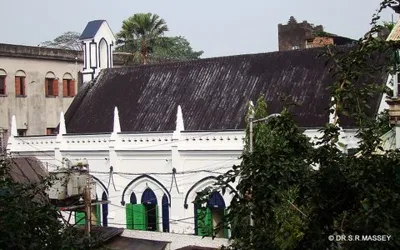 St. Pauls Mission School, Scott lane, Kolkata School Building