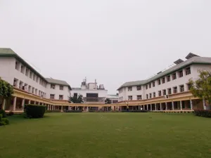 The Heritage School, Anandapur, Kolkata School Building