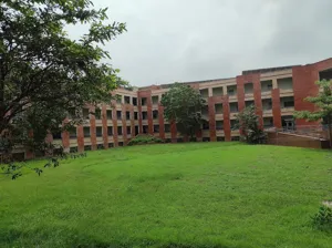 Gautam Budh Balak Inter College, Knowledge Park V, Greater Noida West School Building