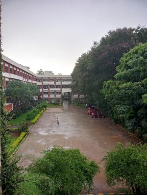 PES PU College, Bangalore, Karnataka Boarding School Building