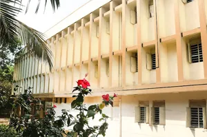 Saraswati Vidya Mandir, Ghatkopar West, Mumbai School Building