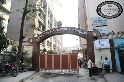 Mahadevi Birla World Academy, Beniapukur, Kolkata School Building