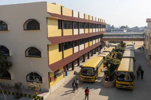 Parmeshwari Devi Dhanuka Saraswati Vidhya Mandir, Mathura, Uttar Pradesh Boarding School Building