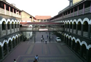 Noble English School, Guruwar Peth, Pune School Building