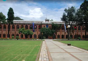 The Matoshree National School, Warje, Pune School Building