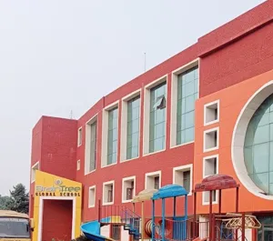 Brain Tree Global School, Sigma II, Greater Noida School Building