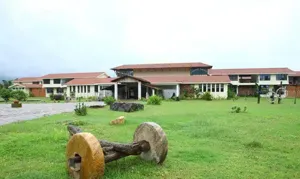 Isha Home School, Coimbatore, Tamil Nadu Boarding School Building