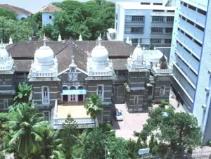 Villa Theresa High School, Cumballa Hill, Mumbai School Building