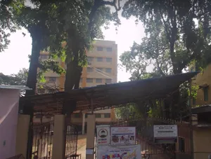 Little Angels' High School, Sion West, Mumbai School Building