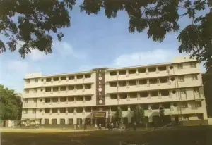 Parle Tilak Vidyalaya, Mumbai, Maharashtra Boarding School Building