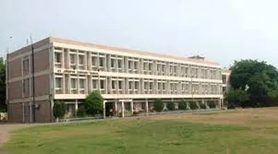 St. Joseph's Convent School, Sector 5, Faridabad School Building