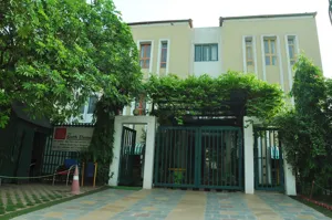 The Sixth Element School (TSE), South City I, Gurgaon School Building