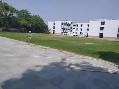 Uttarakhand Public School, Sector 56, Noida School Building