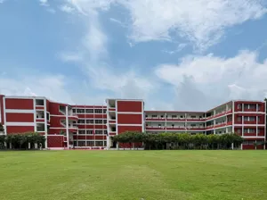 The Lucknow Public Collegiate, Lucknow, Uttar Pradesh Boarding School Building