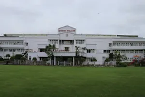 Queens College, Khandwa Road, Indore School Building