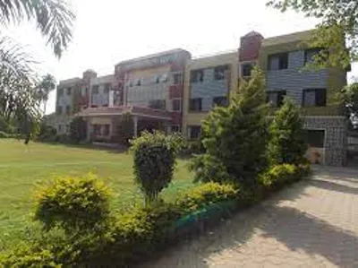 St Josephs Convent School, Bijalpur, Indore School Building