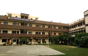 Shri Sanatan Dharam Saraswati Bal Mandir Sr Sec School, Punjabi Bagh, Delhi School Building