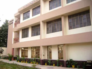 St. Prayag Public School, Pitampura, Delhi School Building