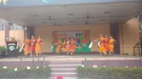 Red Roses Public School - 1