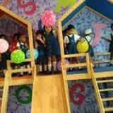 Ryan Shalom Montessori Gallery