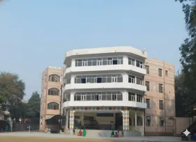 Rainbow English School, Janakpuri, Delhi School Building