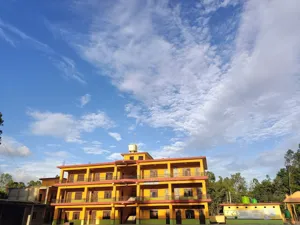 Brahampuri Public Senior Secondary School Building Image
