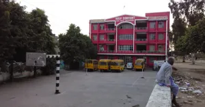 Holy Convent School Building Image