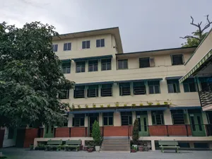 Vidya Niketan Senior Secondary School Building Image