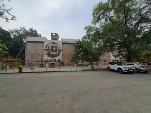 Manav Sthali School Building Image