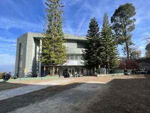 G. D. Birla Memorial School Building Image