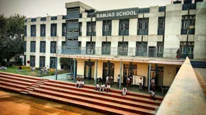 Ramjas School Building Image
