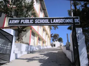 Army Public School Building Image