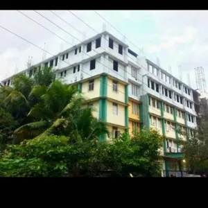 Shivam Vidya Mandir High School And Junior College Building Image