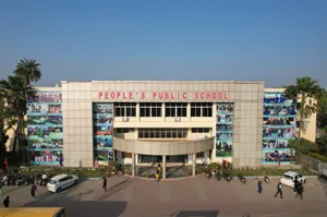 People's Public School Building Image